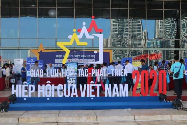 Đại hội thành lập Hiệp hội Cửa Việt Nam