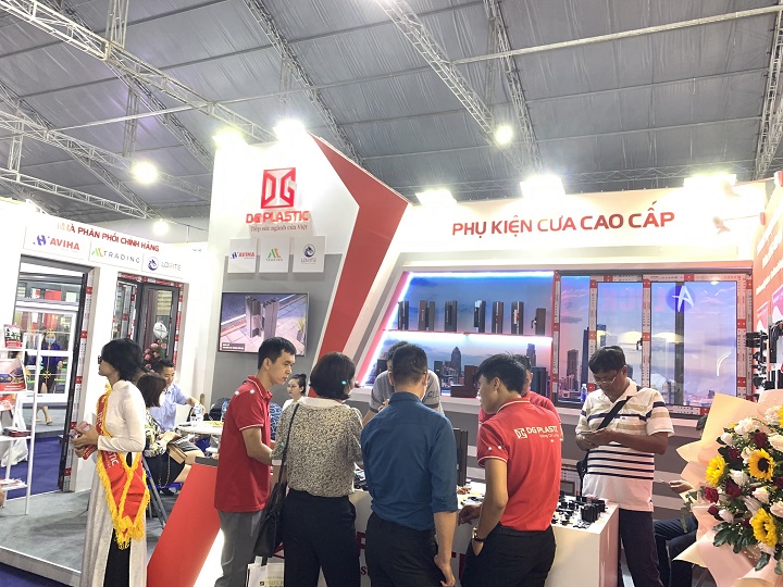 Thương hiệu phụ kiện cửa DG Plastic hân hạnh và cùng đồng hành cùng Hội chợ VIETBUILD Hồ Chí Minh.